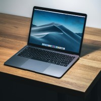 MacBook